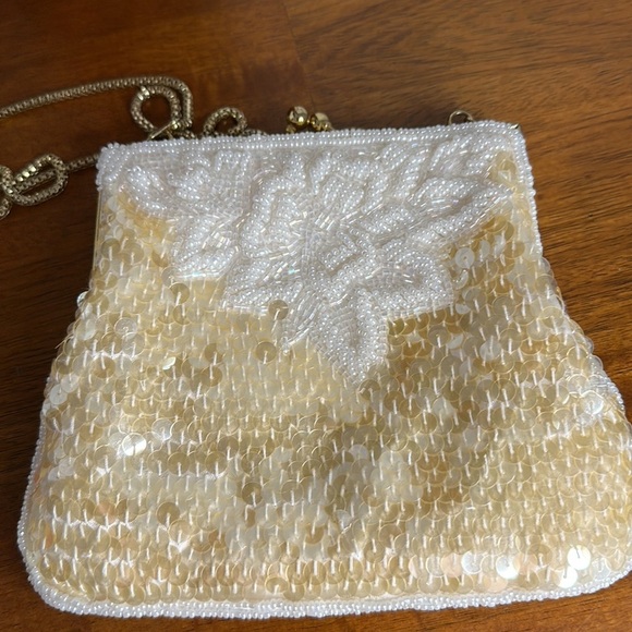 Woman’s Beaded with Sequins Evening Golden Bag - Picture 9 of 14